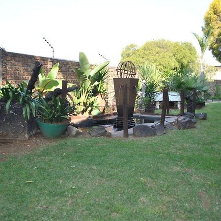 Towers Lodge Boksburg Exterior foto