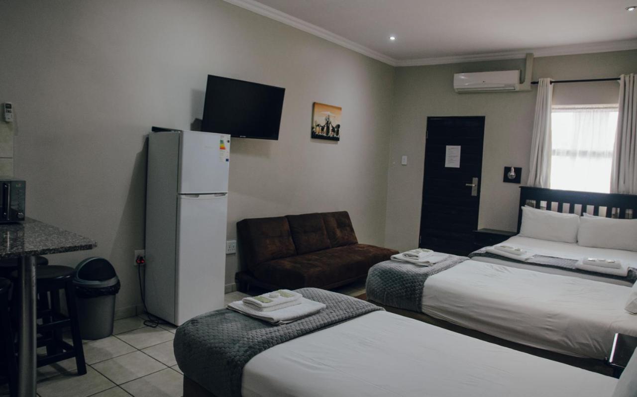 Towers Lodge Boksburg Exterior foto