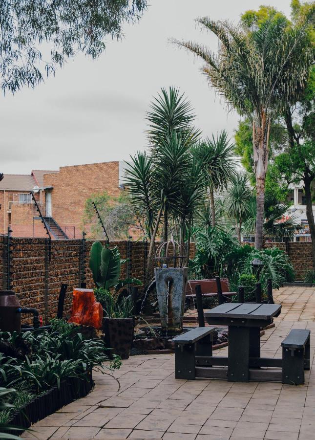 Towers Lodge Boksburg Exterior foto