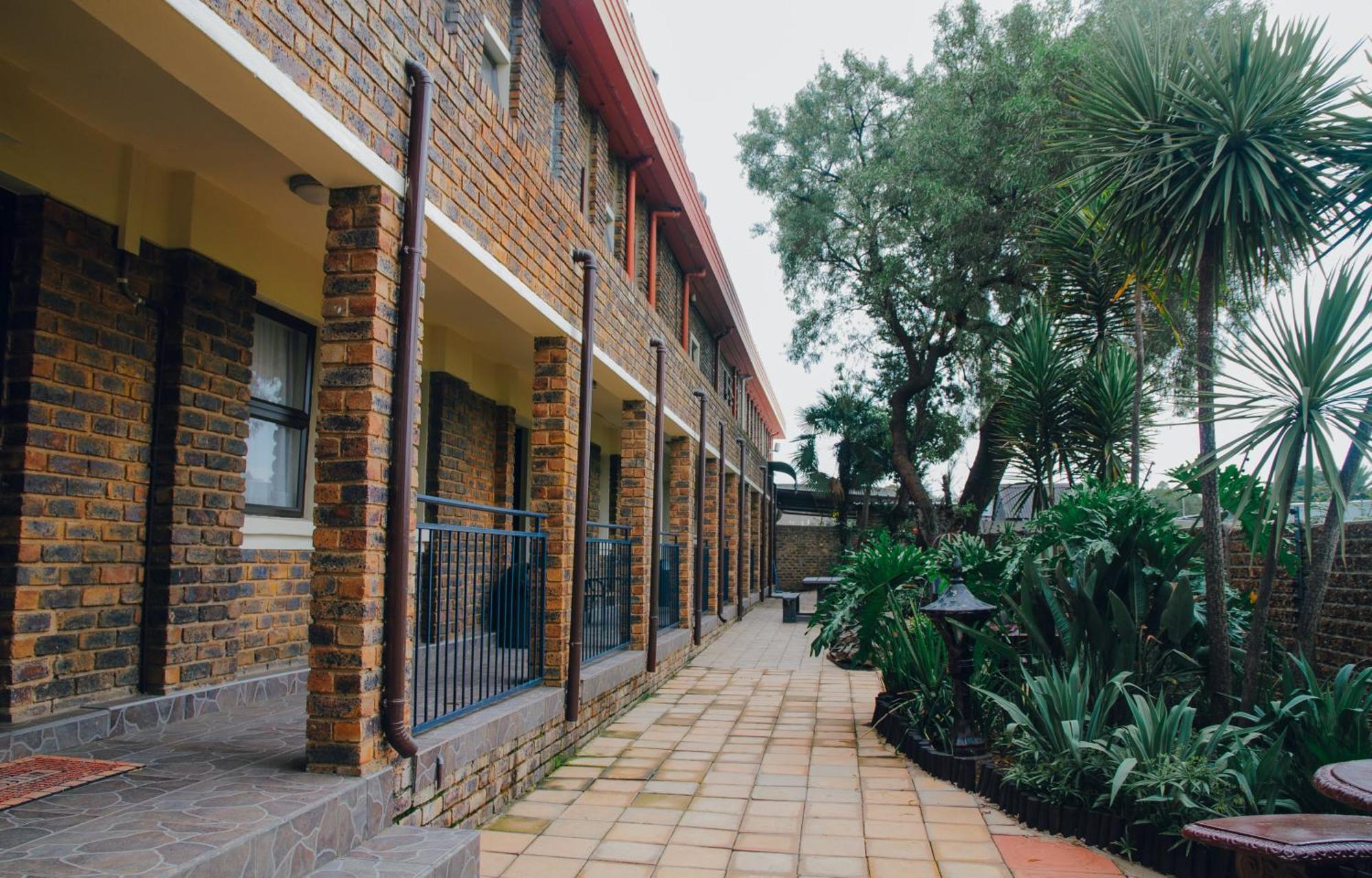 Towers Lodge Boksburg Exterior foto